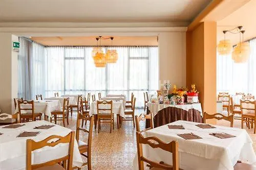 Szálloda Esperia Boutique Family